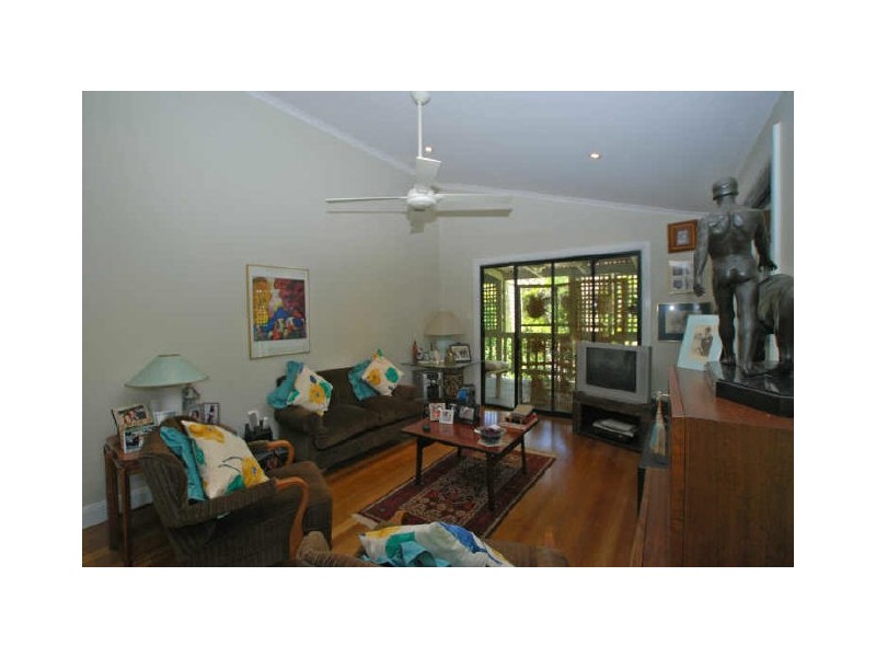 208 Edwards St, Sunshine Beach QLD 4567
