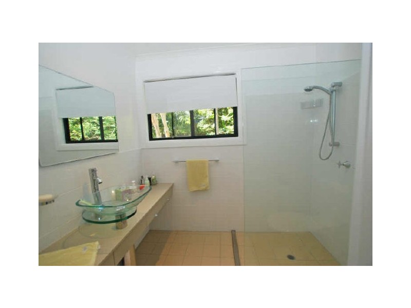 208 Edwards St, Sunshine Beach QLD 4567