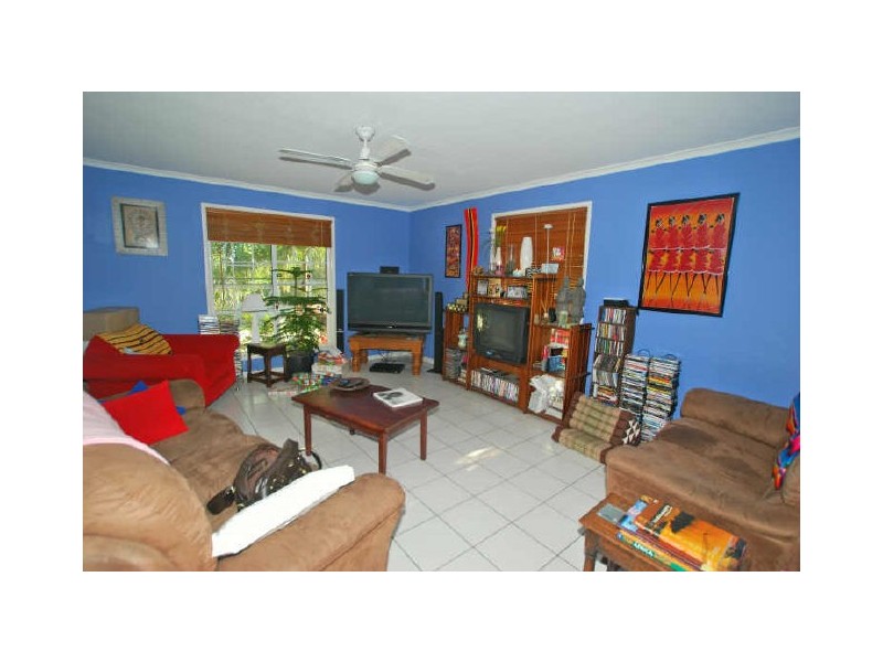 9 Victory Cr, Sunrise Beach QLD 4567