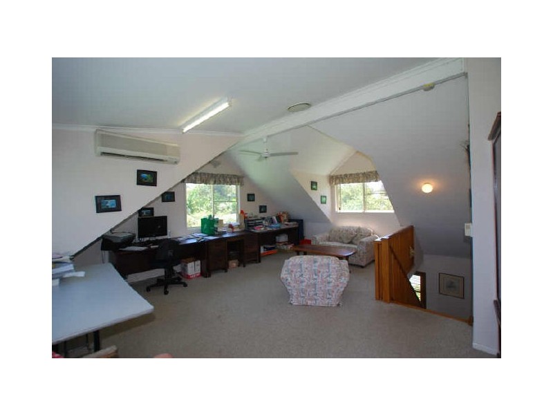 6 Val Cr, Noosaville QLD 4566
