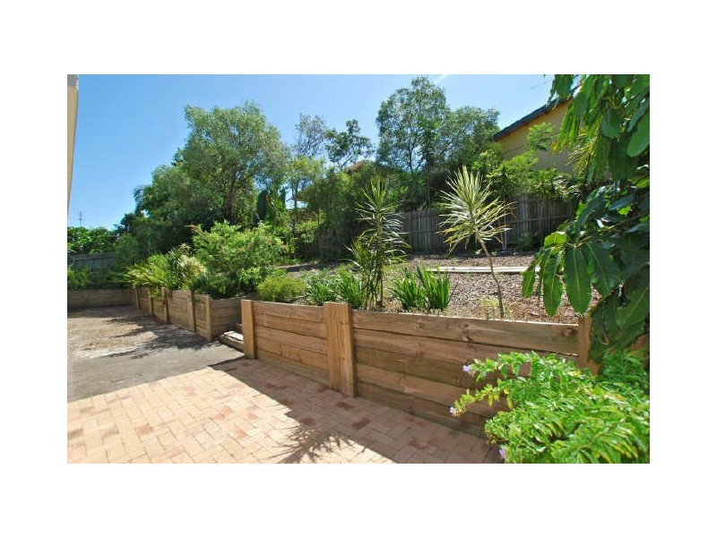 105 Cooyar St, Noosa Heads QLD 4567