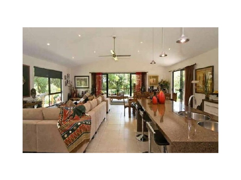 14 Squatter Ct, Pomona QLD 4568