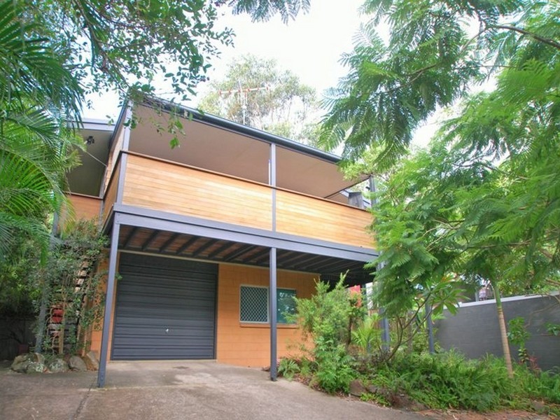 172 Edwards St, Sunshine Beach QLD 4567