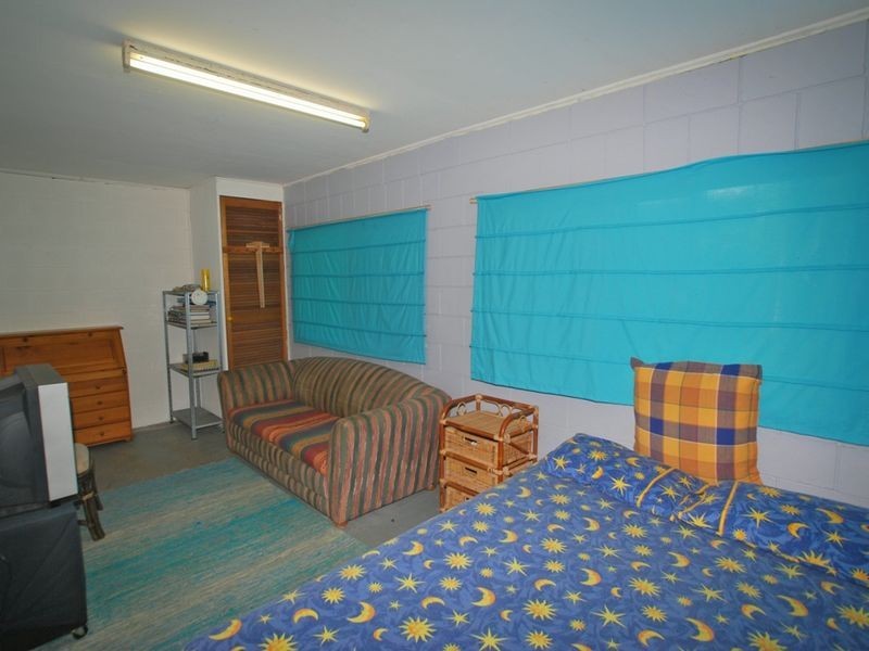 172 Edwards St, Sunshine Beach QLD 4567