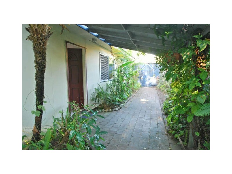 106 Hendry St, Tewantin QLD 4565