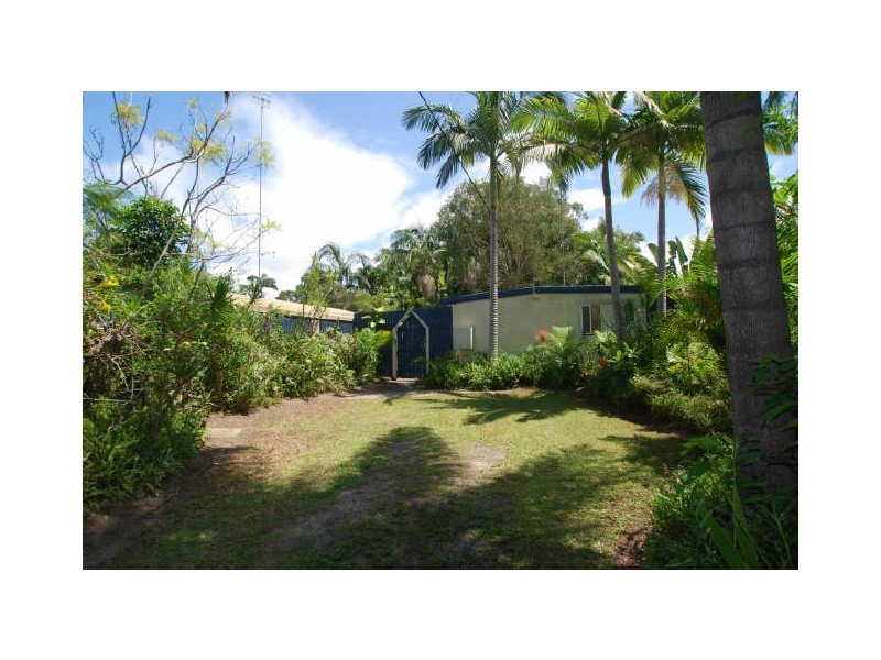106 Hendry St, Tewantin QLD 4565