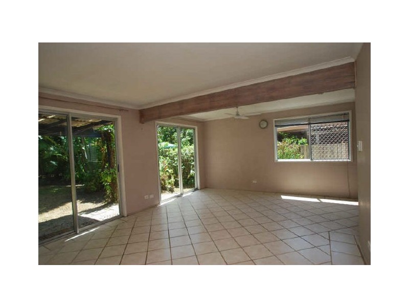 106 Hendry St, Tewantin QLD 4565