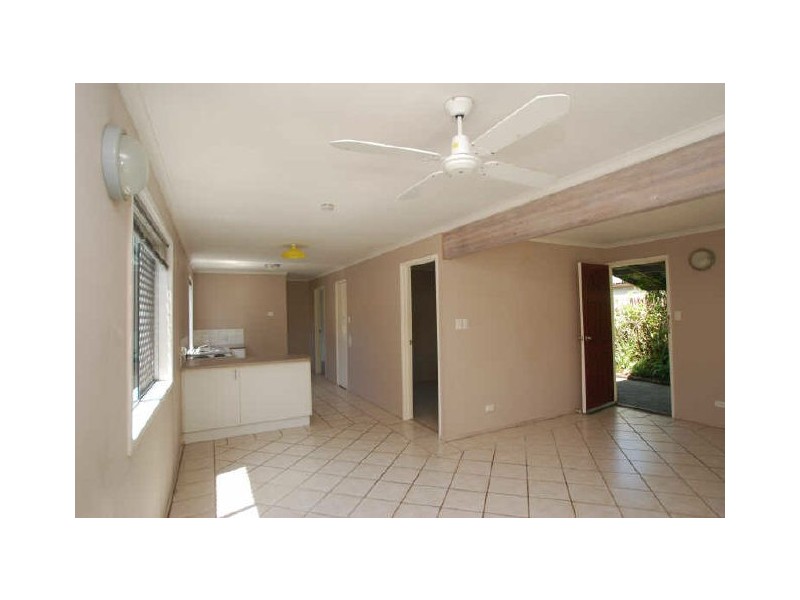 106 Hendry St, Tewantin QLD 4565