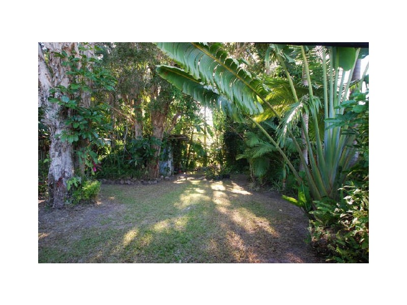 106 Hendry St, Tewantin QLD 4565