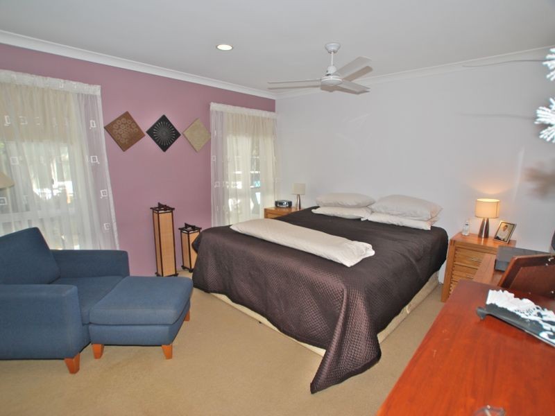 25 Leafhaven Dr, Tewantin QLD 4565
