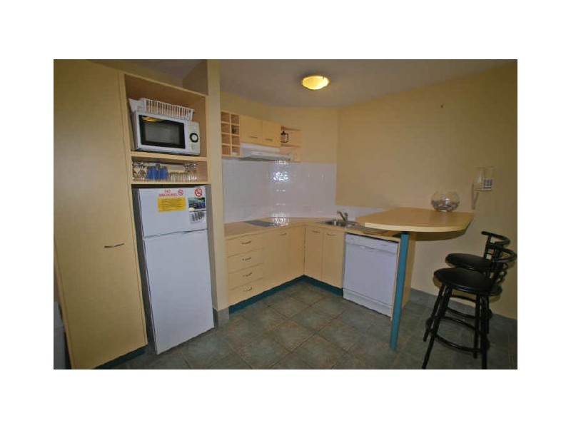 2/17 Albert St, Noosaville QLD 4566