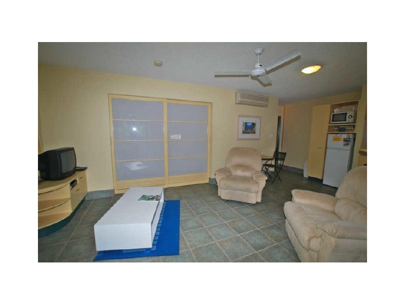 2/17 Albert St, Noosaville QLD 4566