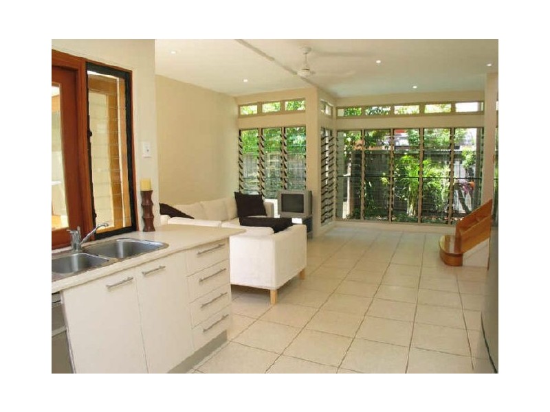 2/65 Bluefin Ct, Noosaville QLD 4566