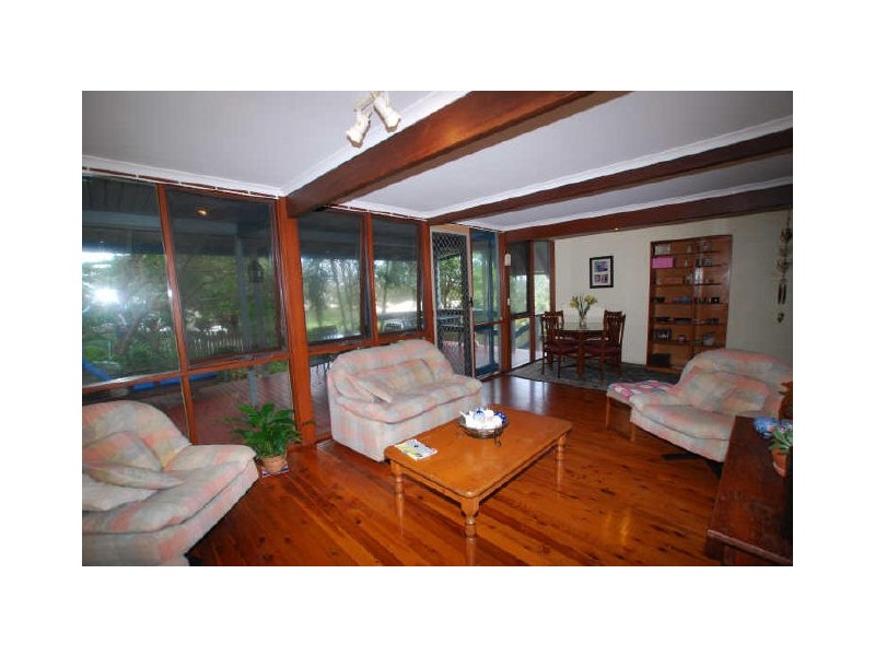 9 Columbus Ct, Sunrise Beach QLD 4567