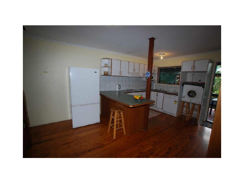 9 Columbus Ct, Sunrise Beach QLD 4567