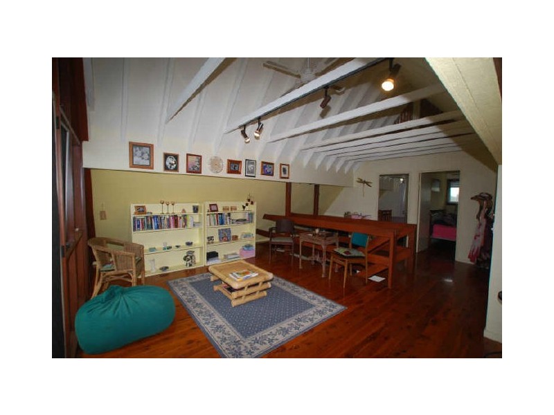 9 Columbus Ct, Sunrise Beach QLD 4567
