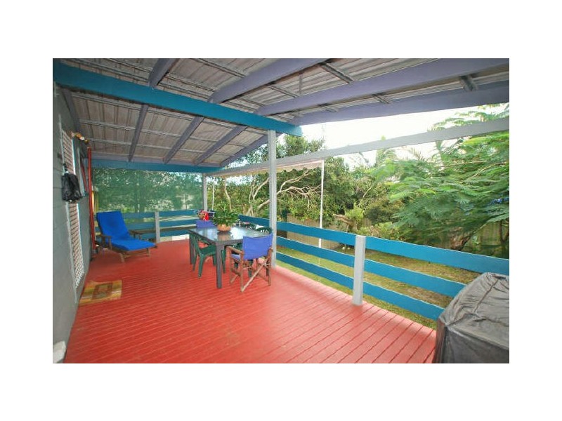 9 Columbus Ct, Sunrise Beach QLD 4567