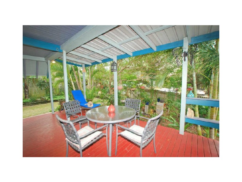 9 Columbus Ct, Sunrise Beach QLD 4567