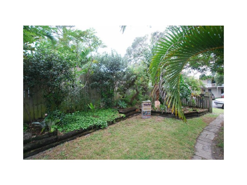 9 Columbus Ct, Sunrise Beach QLD 4567