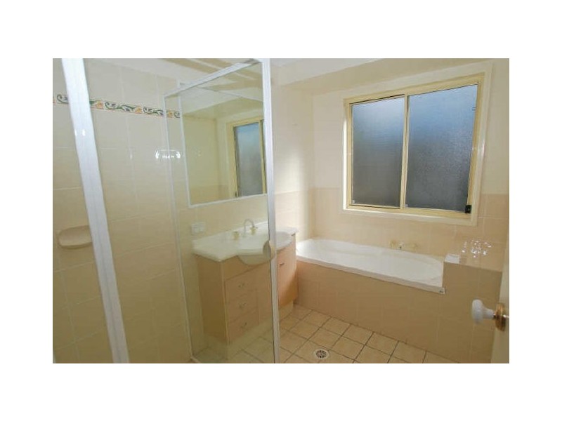 9 Satinash Ct, Noosaville QLD 4566