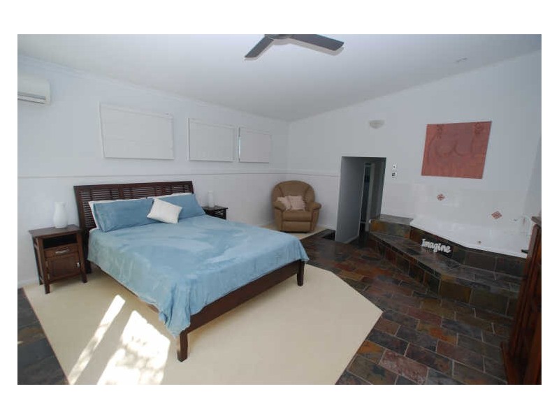 26 Grant St, Noosa Heads QLD 4567