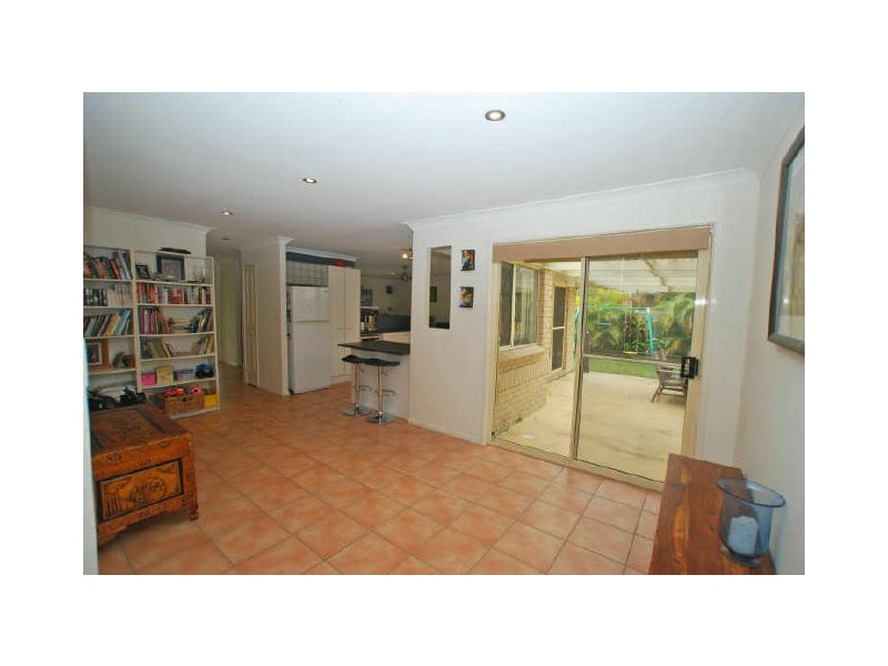 53 Lake Entrance Bd, Noosaville QLD 4566