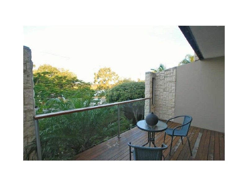 8/273 Weyba Rd, Noosaville QLD 4566