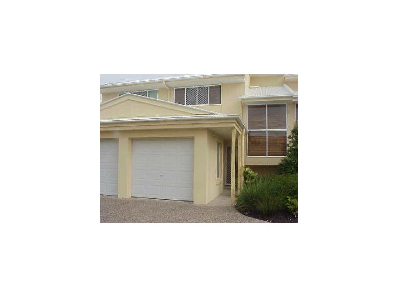 17/1 Beacon Ct, Sunrise Beach QLD 4567