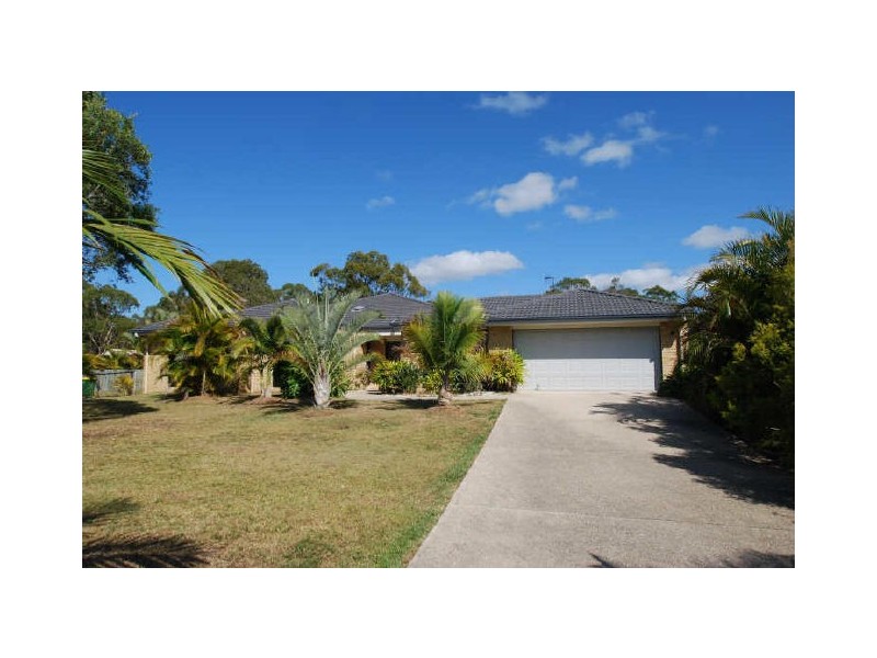 56 Coolah Pl, Cooroibah QLD 4565