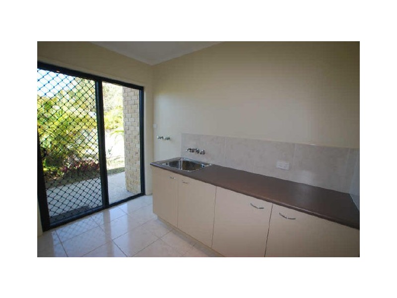 56 Coolah Pl, Cooroibah QLD 4565