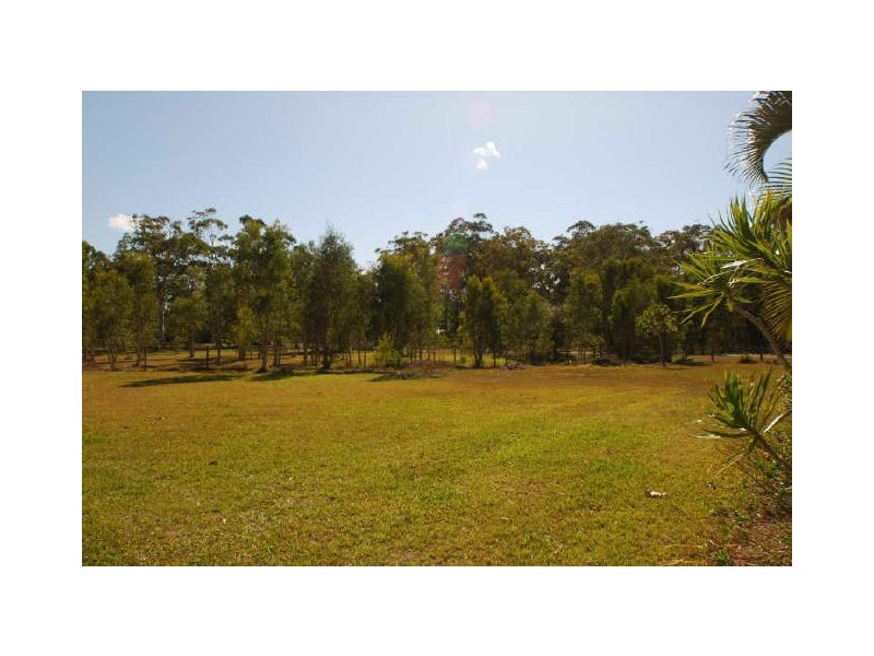 56 Coolah Pl, Cooroibah QLD 4565