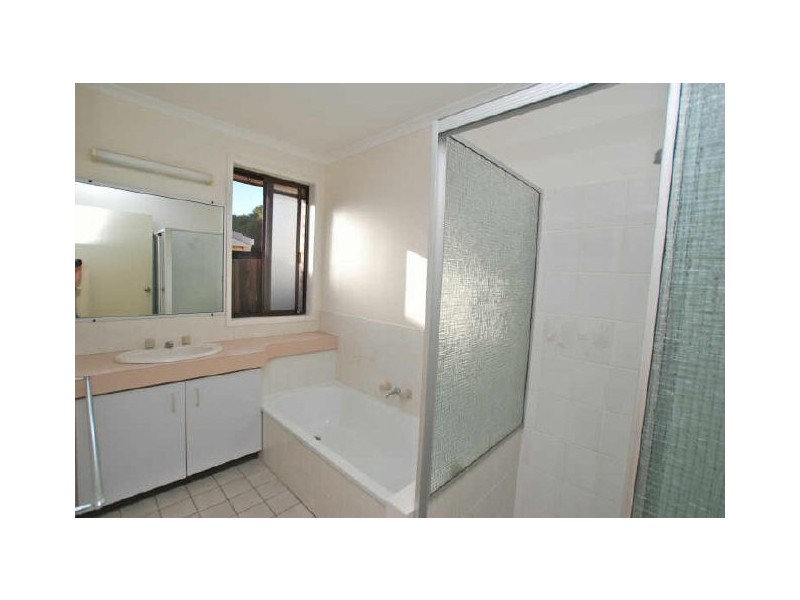 12 Tarina St, Noosa Heads QLD 4567