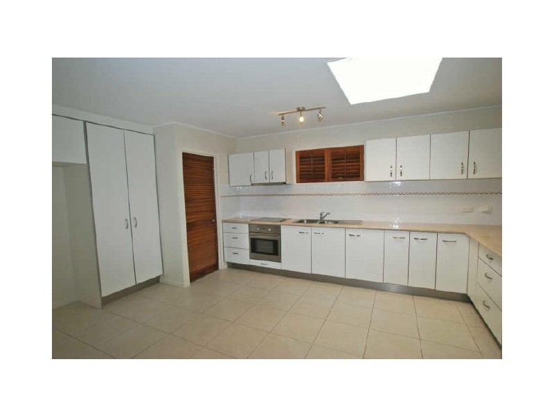 87 Werin St, Tewantin QLD 4565