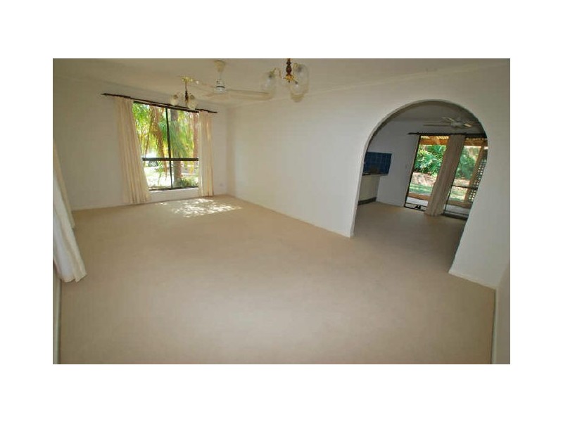 39 St Andrews Dr, Tewantin QLD 4565