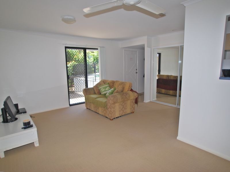 6/21 Advance Pl, Sunrise Beach QLD 4567