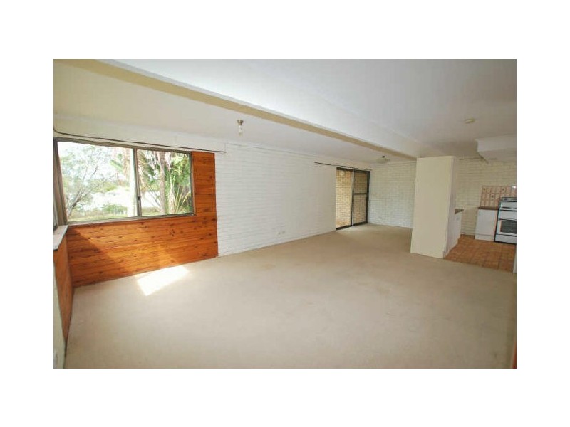 4/2 Moorindil St, Tewantin QLD 4565