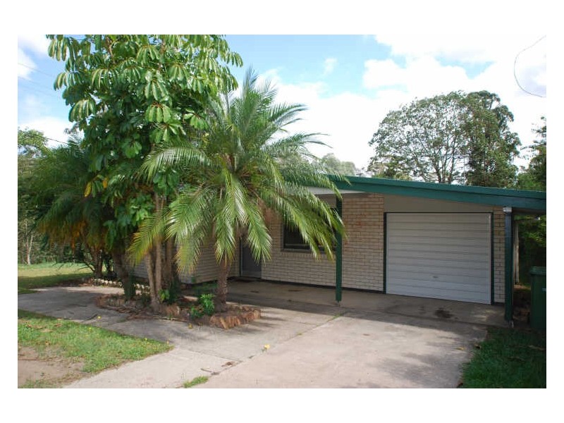 13 Emerald St, Cooroy QLD 4563