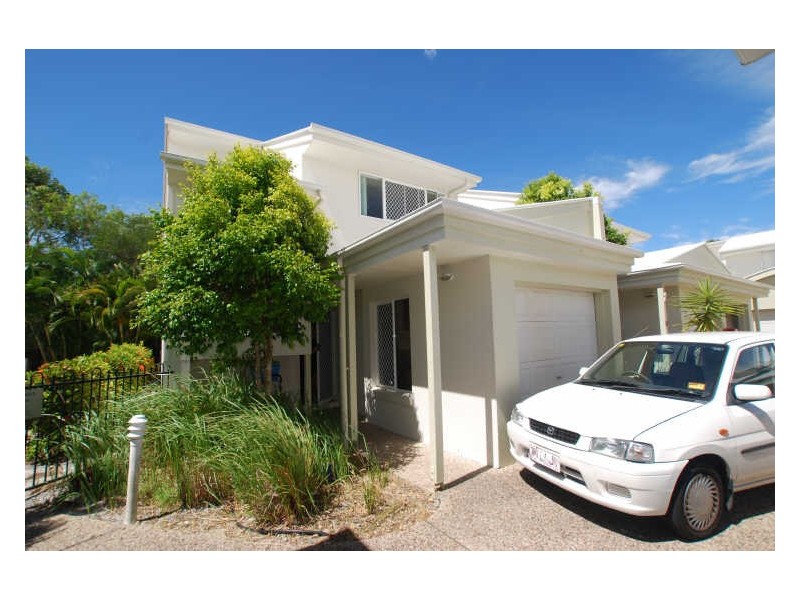 11/1 Beacon Ct, Sunrise Beach QLD 4567