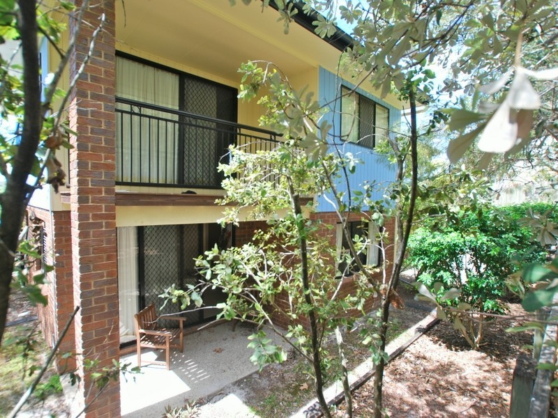 4/8 Beacon Ct, Sunrise Beach QLD 4567