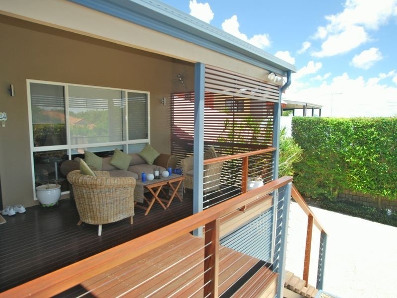 34 Comet Dr, Sunrise Beach QLD 4567