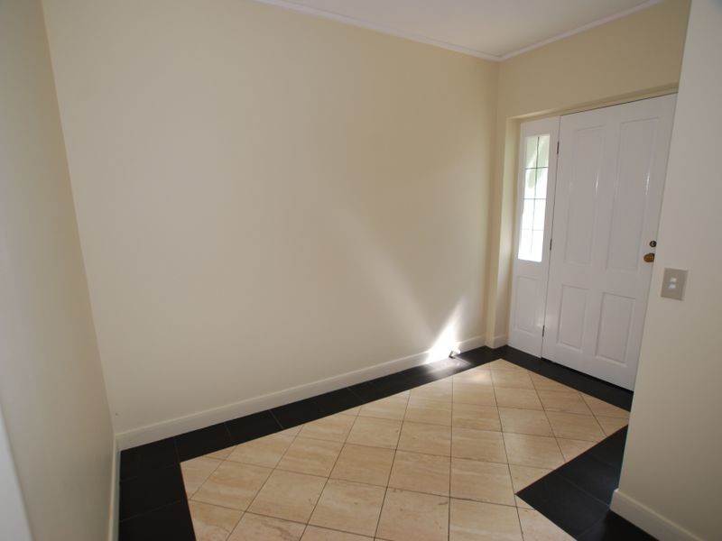 11/2 Orealla Cr, Sunrise Beach QLD 4567