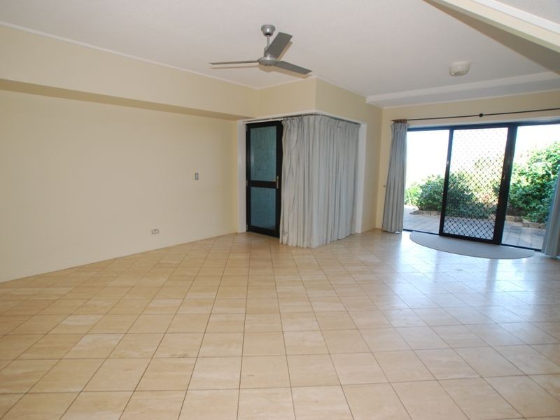 11/2 Orealla Cr, Sunrise Beach QLD 4567