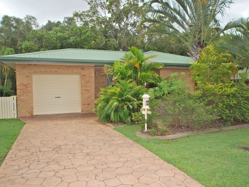 6 Yellowood Cl, Tewantin QLD 4565