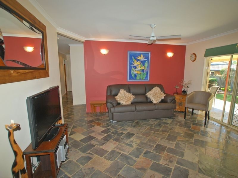 5 Donovan Ct, Tewantin QLD 4565