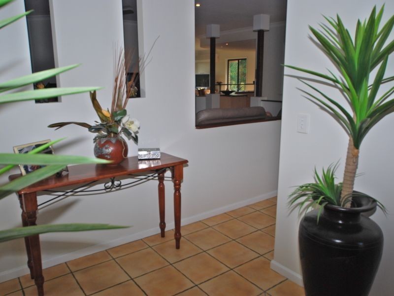 108 Illoura Pl, Cooroibah QLD 4565