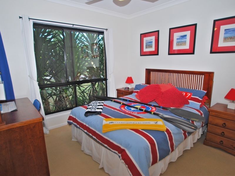 108 Illoura Pl, Cooroibah QLD 4565