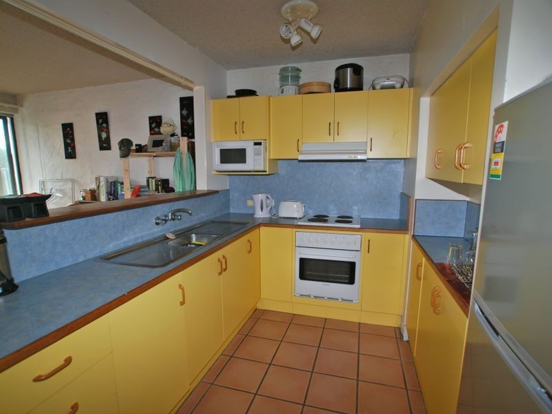 2/2 Katharina St, Noosa Heads QLD 4567