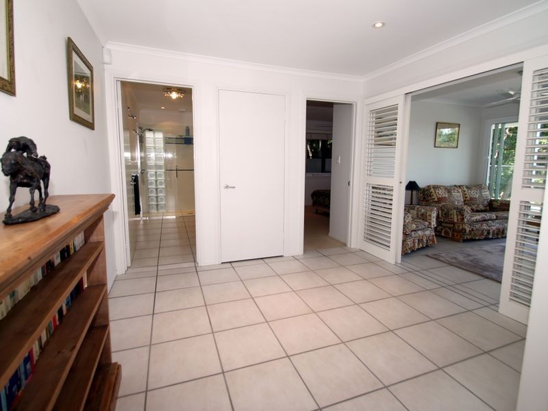 4 Mainsails Sq, Noosa Heads QLD 4567