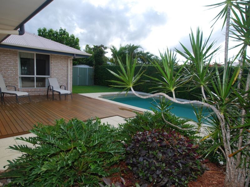 62 Furness Dr, Tewantin QLD 4565