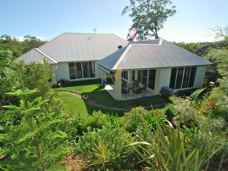 11 Tingara Ct, Tewantin QLD 4565